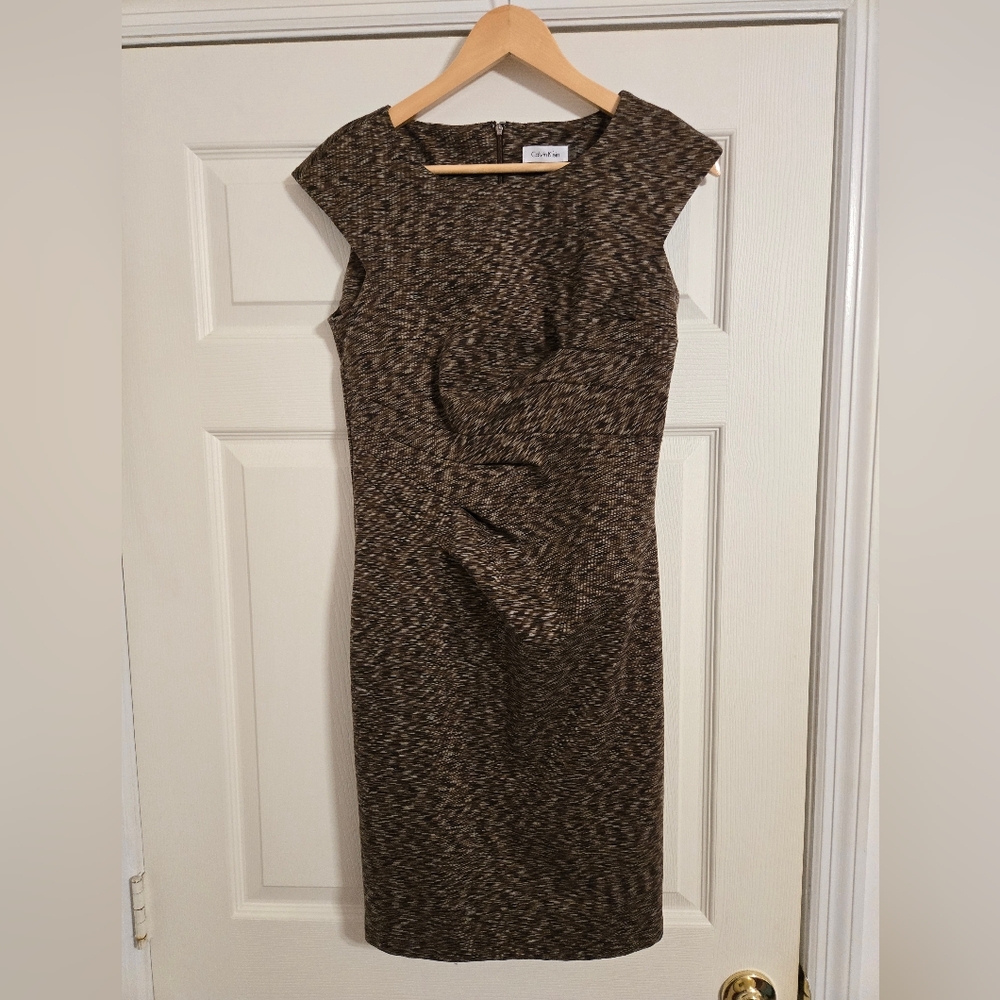 Calvin Klein Brown Patterned pencil Dress size 6